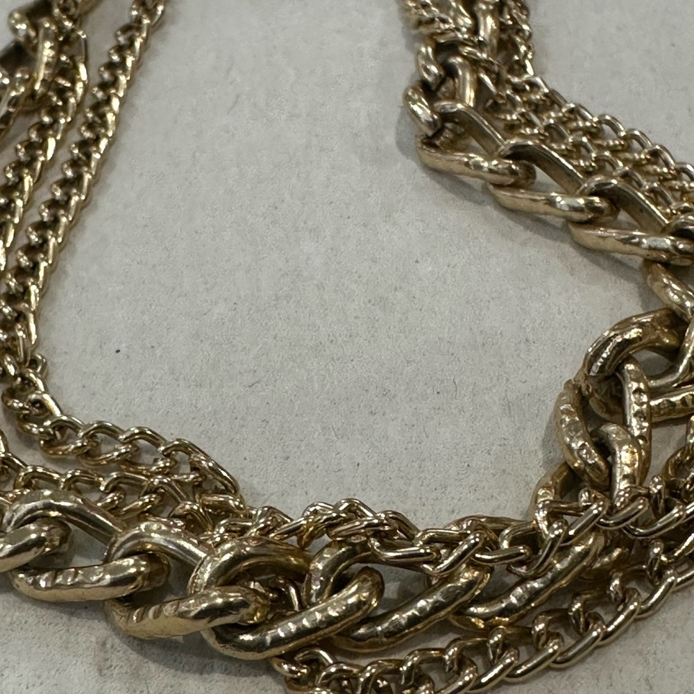 Vintage triple Gold Chain Necklace - Picture 11 of 16